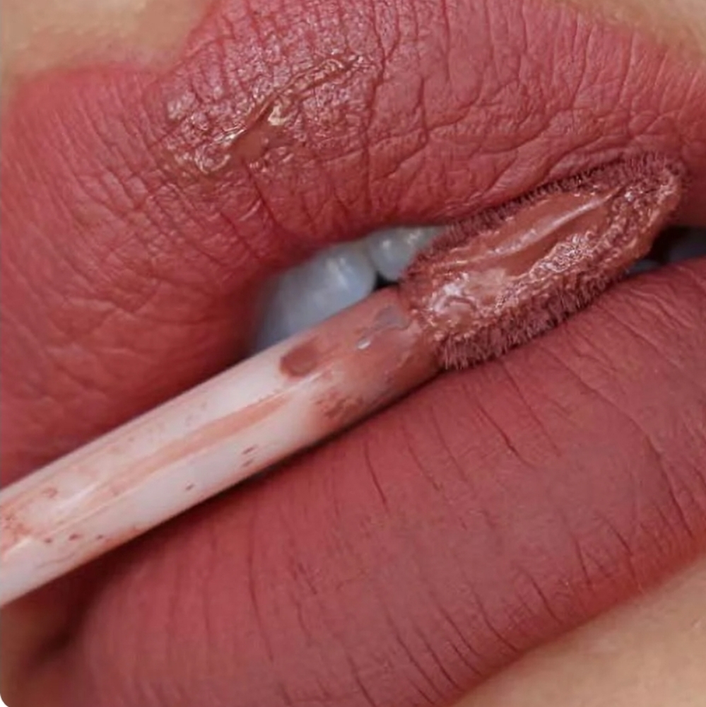 Half Caked Lip Fondant Liquid Lipstick BAMBPO BANGA vegan & cruelty free